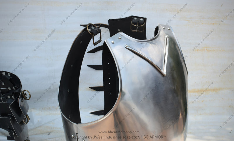 HandForged Early 15th Century English Cuirass with Skirt of Plates (Paunce de Alwite)