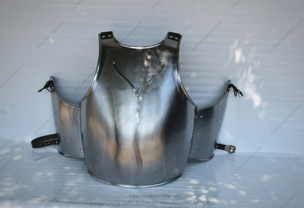 Churburg Italian armor Medieval reenactment armor Italian armor replica Authentic medieval armor Churburg style breastplate