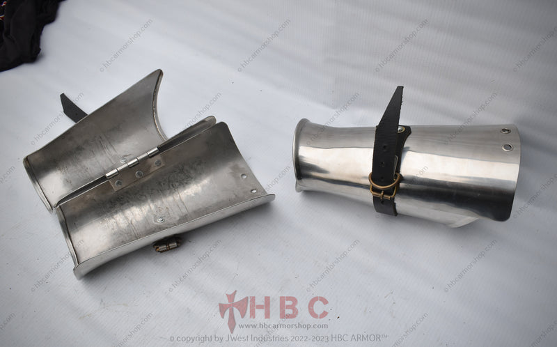 Ensemble d'armures d'armes Buhurt de combat médiéval forgées à la main avec biceps attelés et entièrement couvert