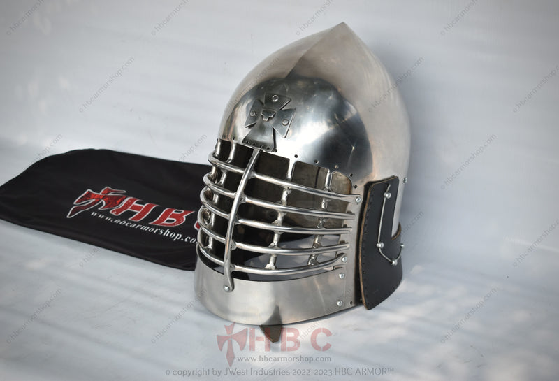 Buhurt fighting techniques English cross buhurt helmet Armored combat gear