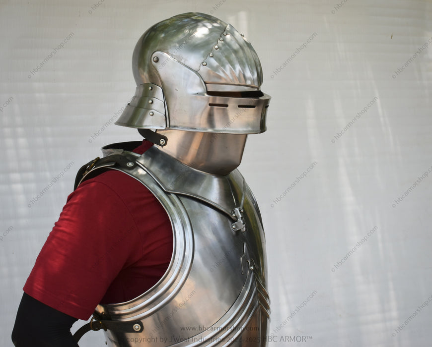 Gothic Body Armour with Sallet Helmet and Bevour