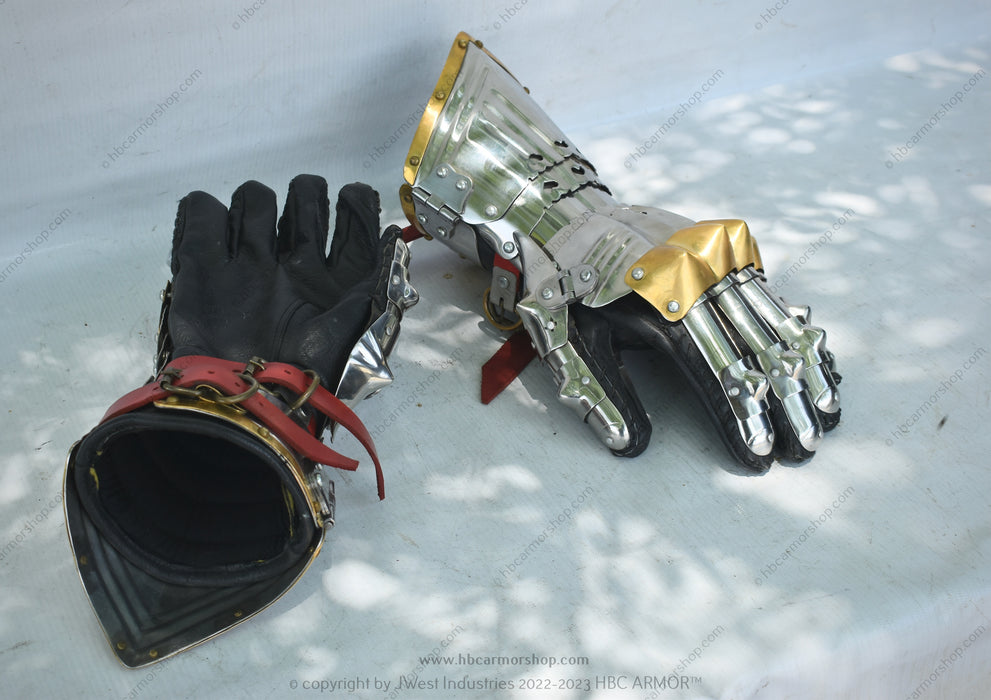 Gauntlet Design Handforged Gothic Gauntlet from Wallace Collection — HBC Armor Shop