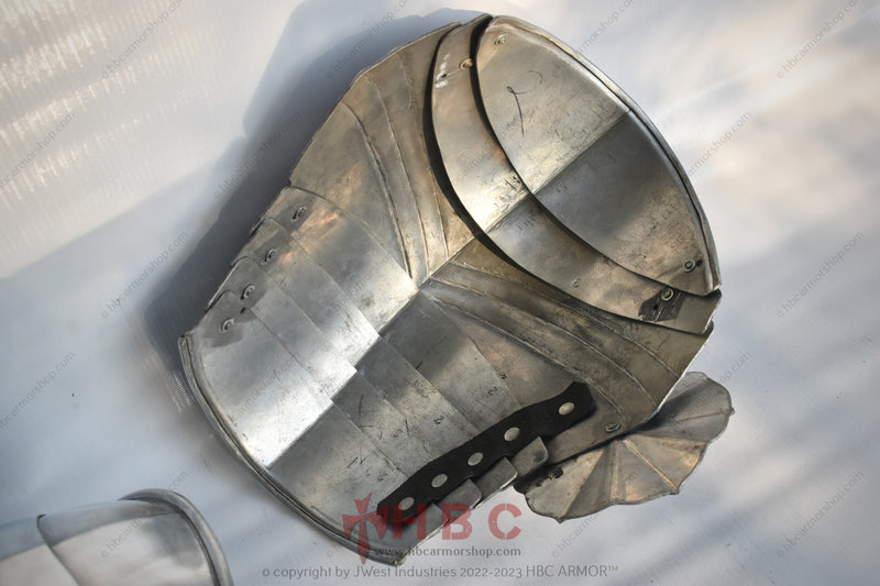 Hand Forged Gothic knight Pauldrons with rondel