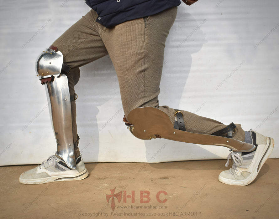 Sheen Guard Example Shin Guard/Greaves Single part / Front Shin Guard — HBC Armor Shop