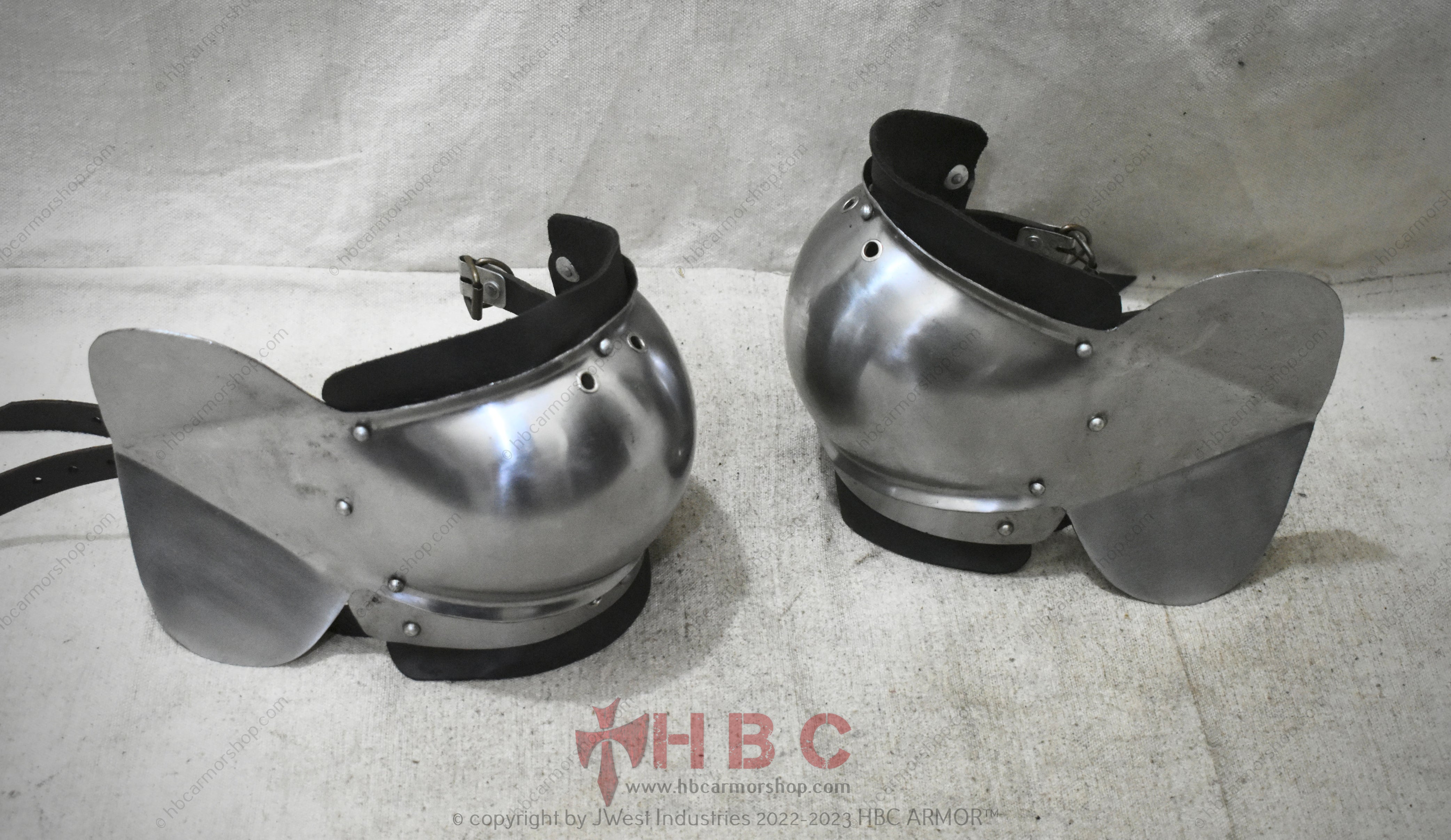 Floating Armor Floating Knee Armour Medieval Combat/SCA/IMCF Knee — HBC Armor Shop