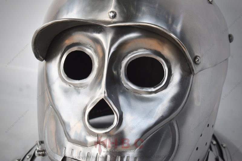 Intricate engraving detail Functional ventilation Antique-style headgear