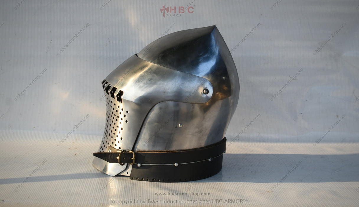 Battle-ready bascinet Padded liner helmet Medieval reenactment supplies Combat sports equipment