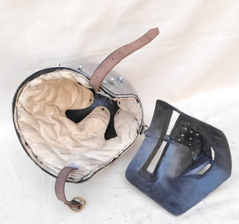 beak face helmet with 2 face