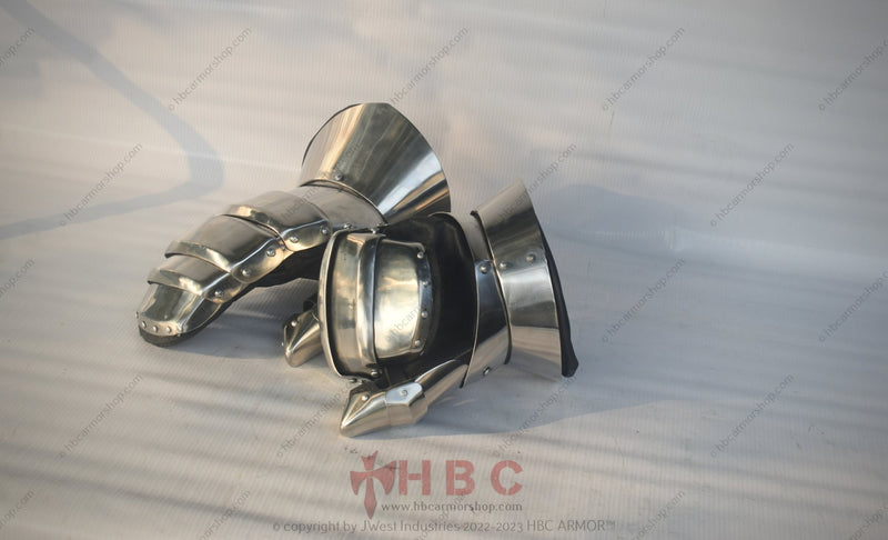 Medieval sport gauntlets Armored handwear for buhurt Steel tournament mittens Reenactment combat gloves Historical armored mitts