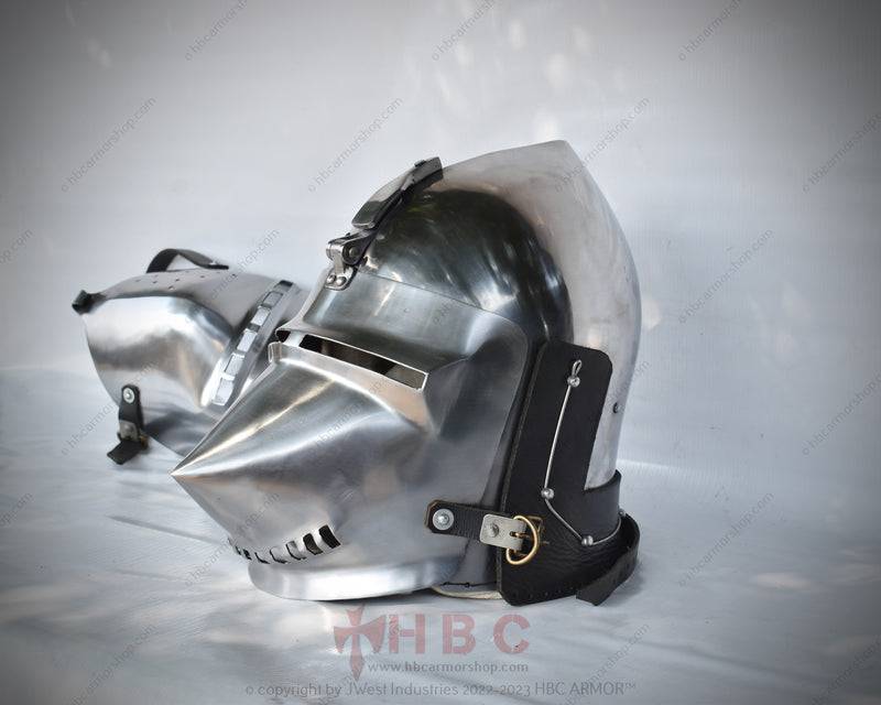 Medieval warfare intimidation helmet