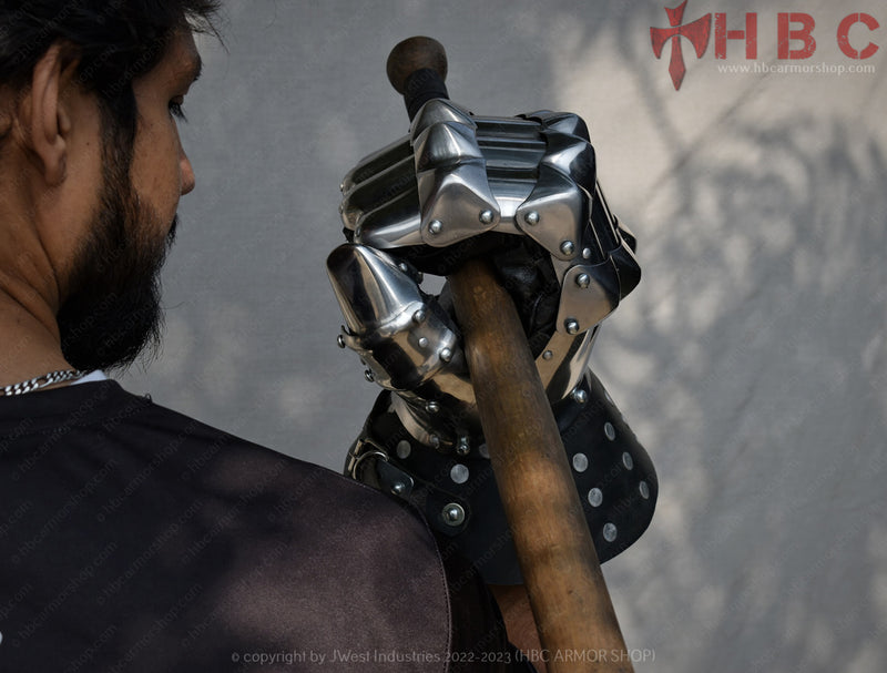 hbc armor gauntlets