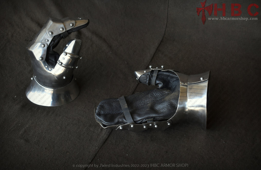 buhurt hand armour mittens and gauntlet