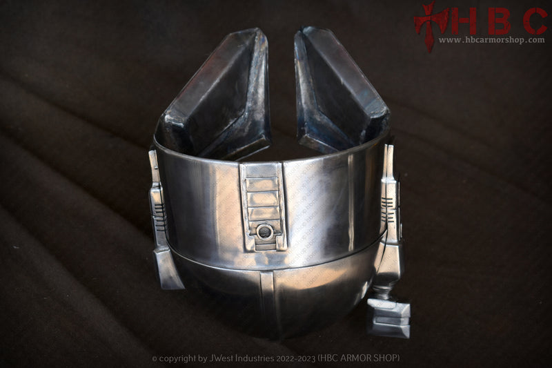 custom heavy infantry helmet