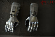 Mandalorian arm armour