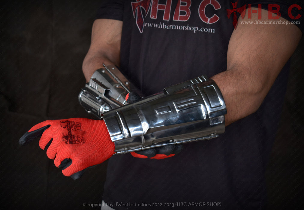mandalorian handschuhe Mandalorian Metal Arm Detonator — HBC Armor Shop
