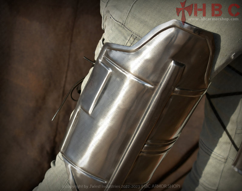 Mandalorian thigh armor