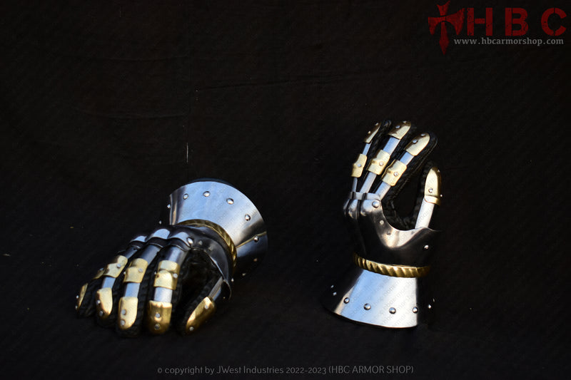 hourglass gauntlet
