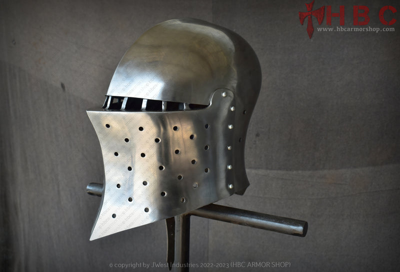 Samson helmet