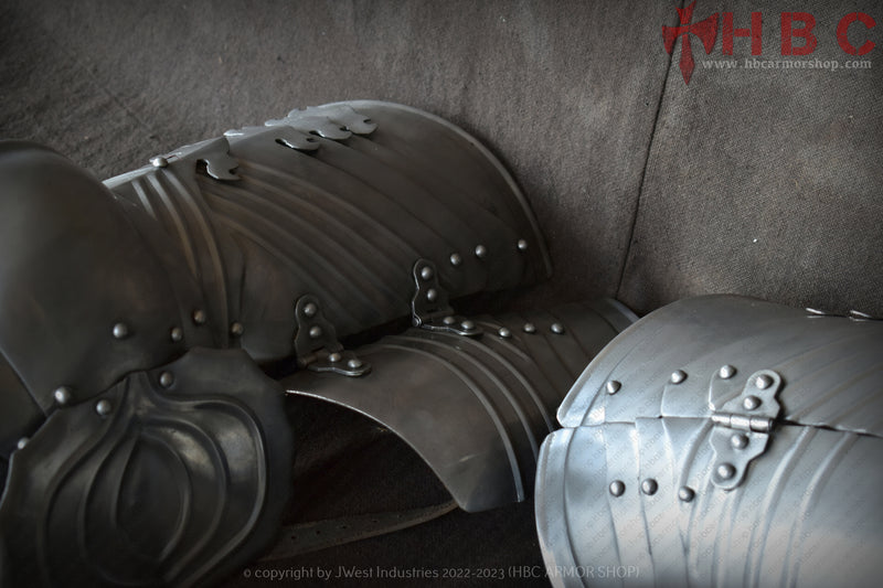 gothic style thigh and leg armor