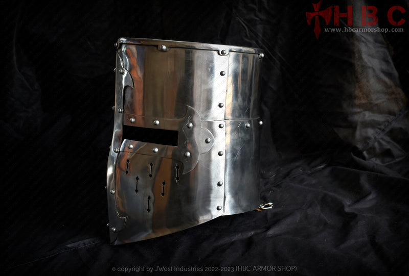 templar helmet