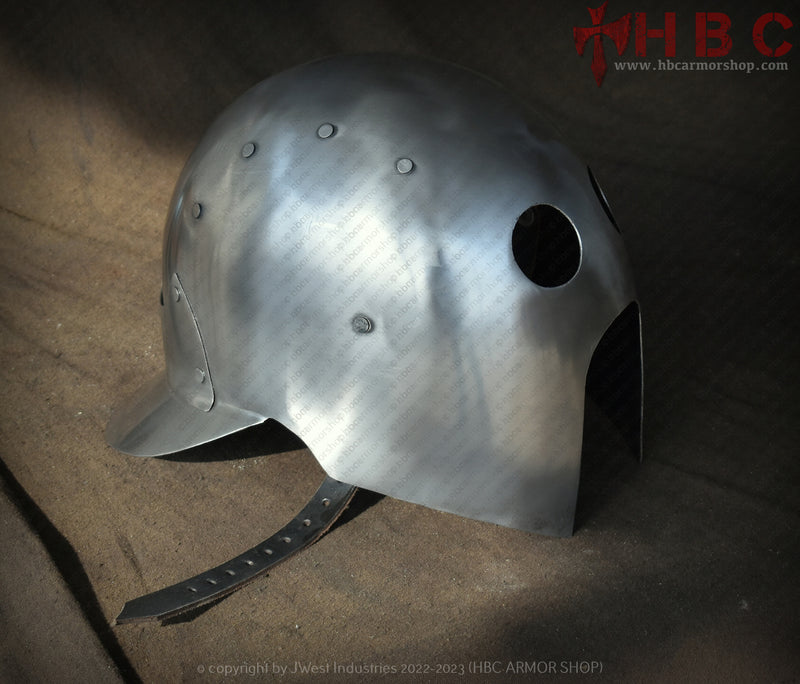 Uruk hai berserker helmet